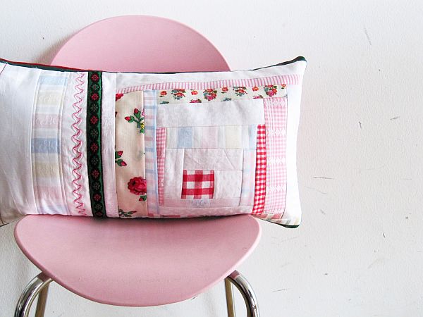 Pillow Party_Logcabin_alpin_mit Stuhl